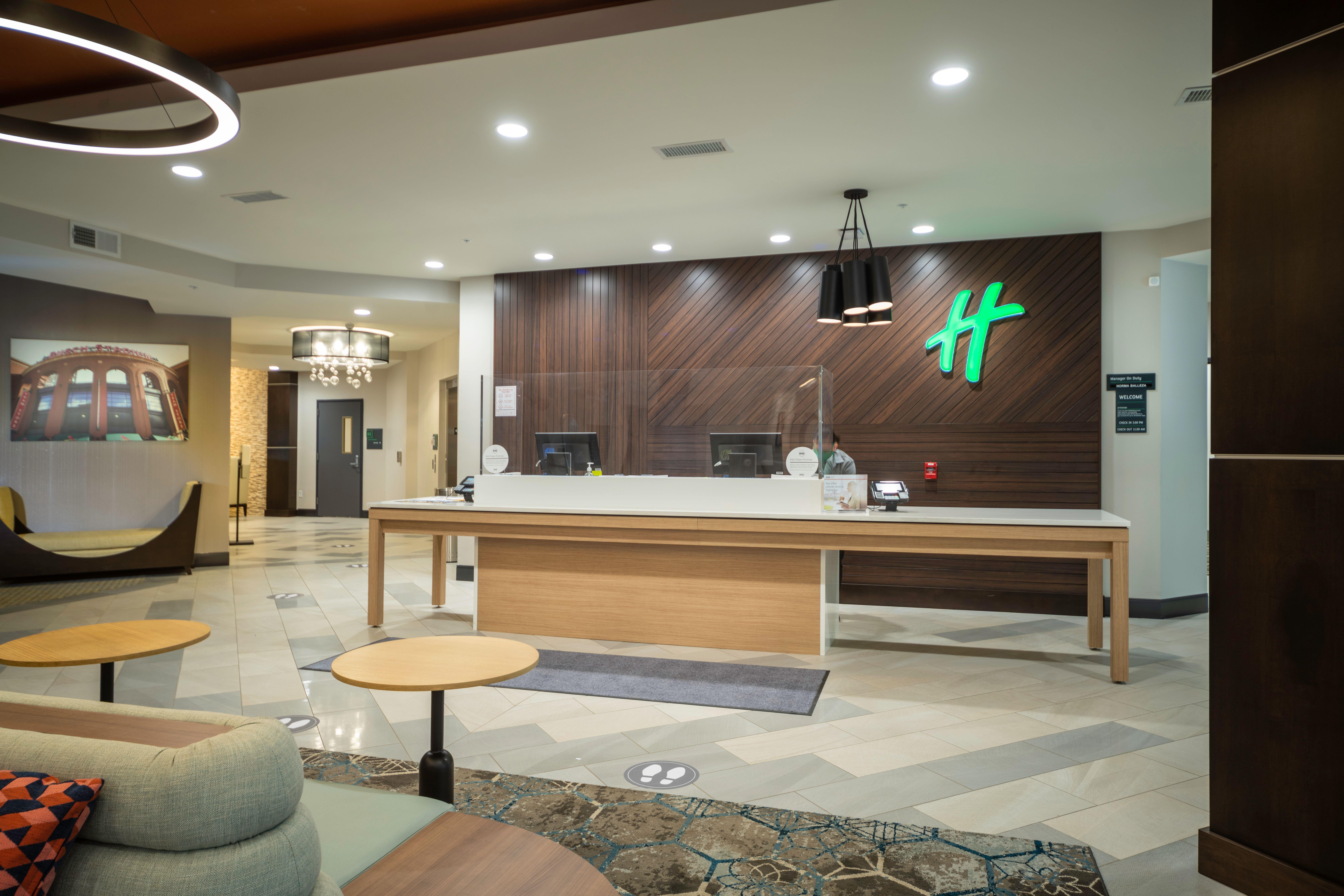 Holiday Inn St Louis - Creve Coeur By Ihg Exterior foto